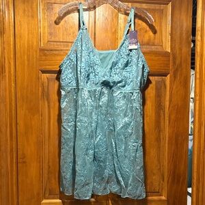 Cacique Teal Lace Lingerie with g-string